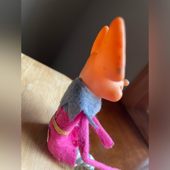 Vintage Happy Mouse Pixie Knee Hugger Christmas Decor w/ Felt and Rubber Face - Picture 6 of 11